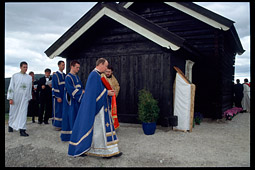Bishop Hilarion of Vienna and Austria consecrating St. Olav Orthodox chapel in Folldal by holy water (2)